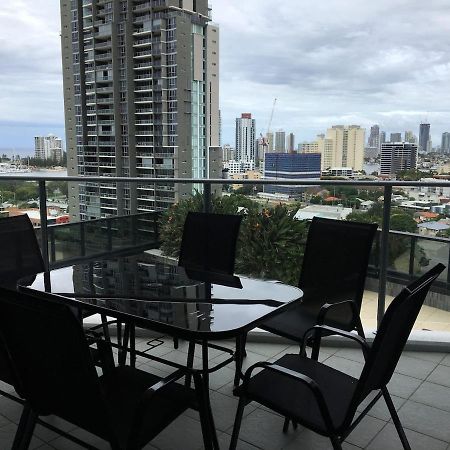 Three-Bedroom Apartment With Amazing View Near Surfers Paradise Gold Coast Zewnętrze zdjęcie